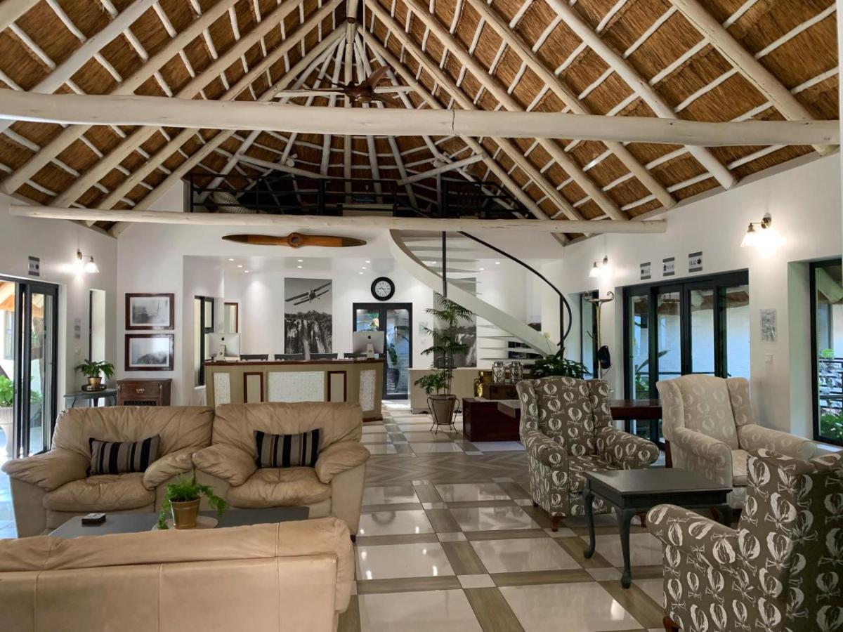 Pamarah Lodge Victoria Falls Exteriör bild