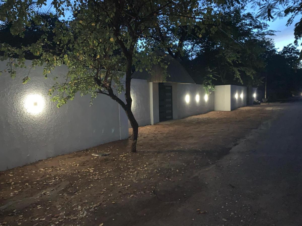 Pamarah Lodge Victoria Falls Exteriör bild