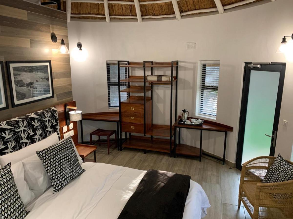 Pamarah Lodge Victoria Falls Exteriör bild
