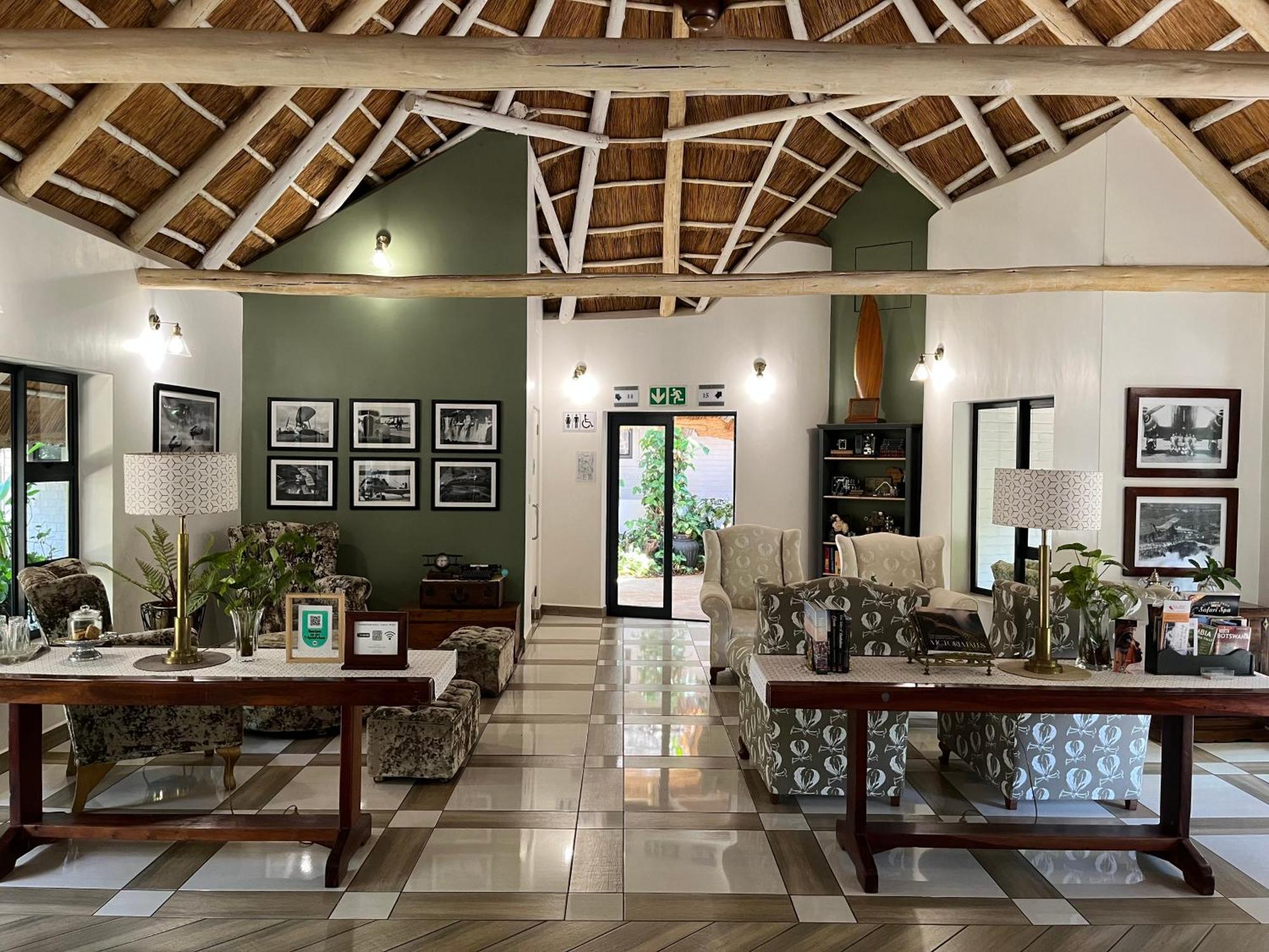 Pamarah Lodge Victoria Falls Exteriör bild